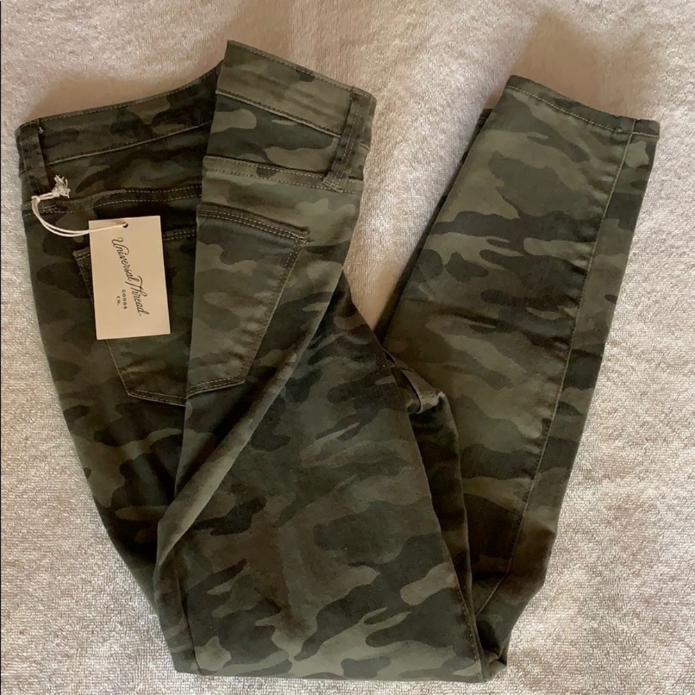 Universal Thread green camo print jeans.